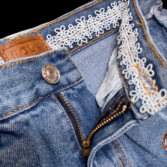 POL Blue Denim Distressed Raw Edge Grommet Shorts - Picture 10 of 15